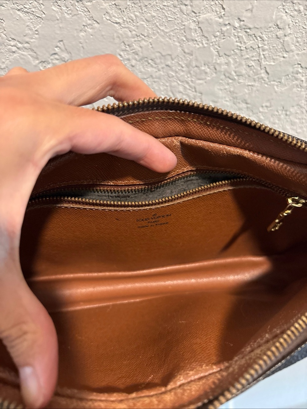 Louis Vuitton Marly Dragonne
Monogram Clutch Bag - Picture 11 of 14